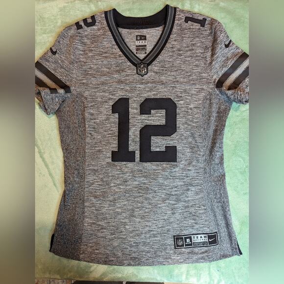 NFL Aaron Rogers 12 Jersey Womens Small - Picture 2 of 4